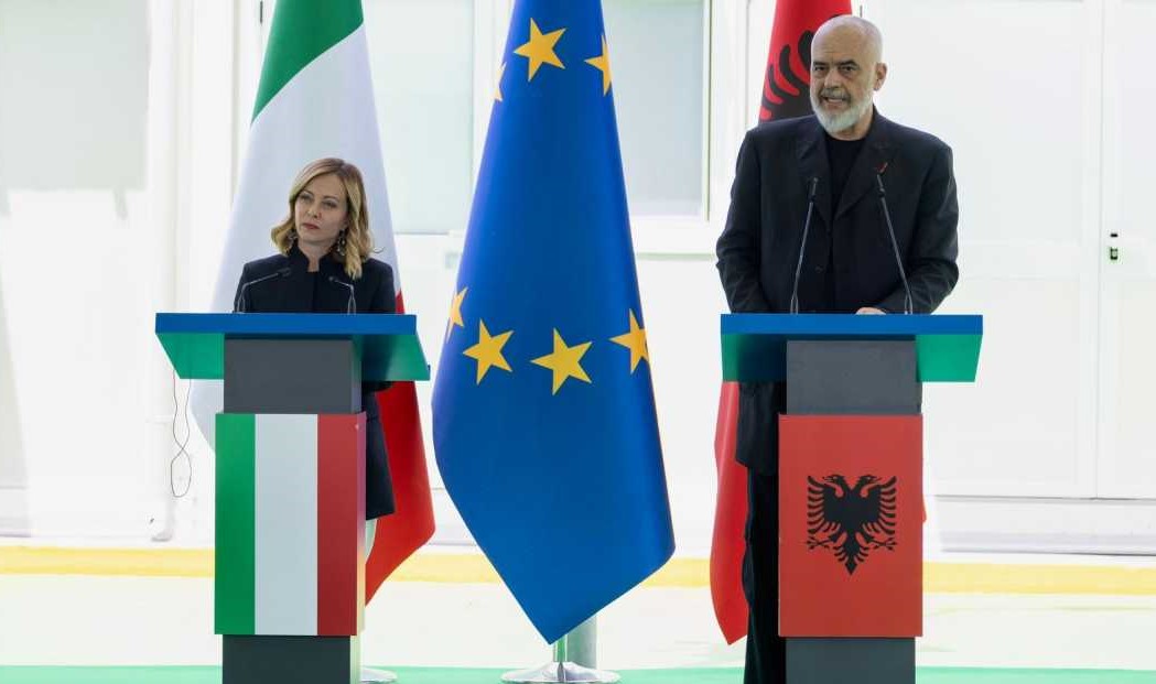 Nesër mbledhja e qeverive Itali-Shqipëri: Mbrojtja, industria dhe emigrantët, çështjet kryesore